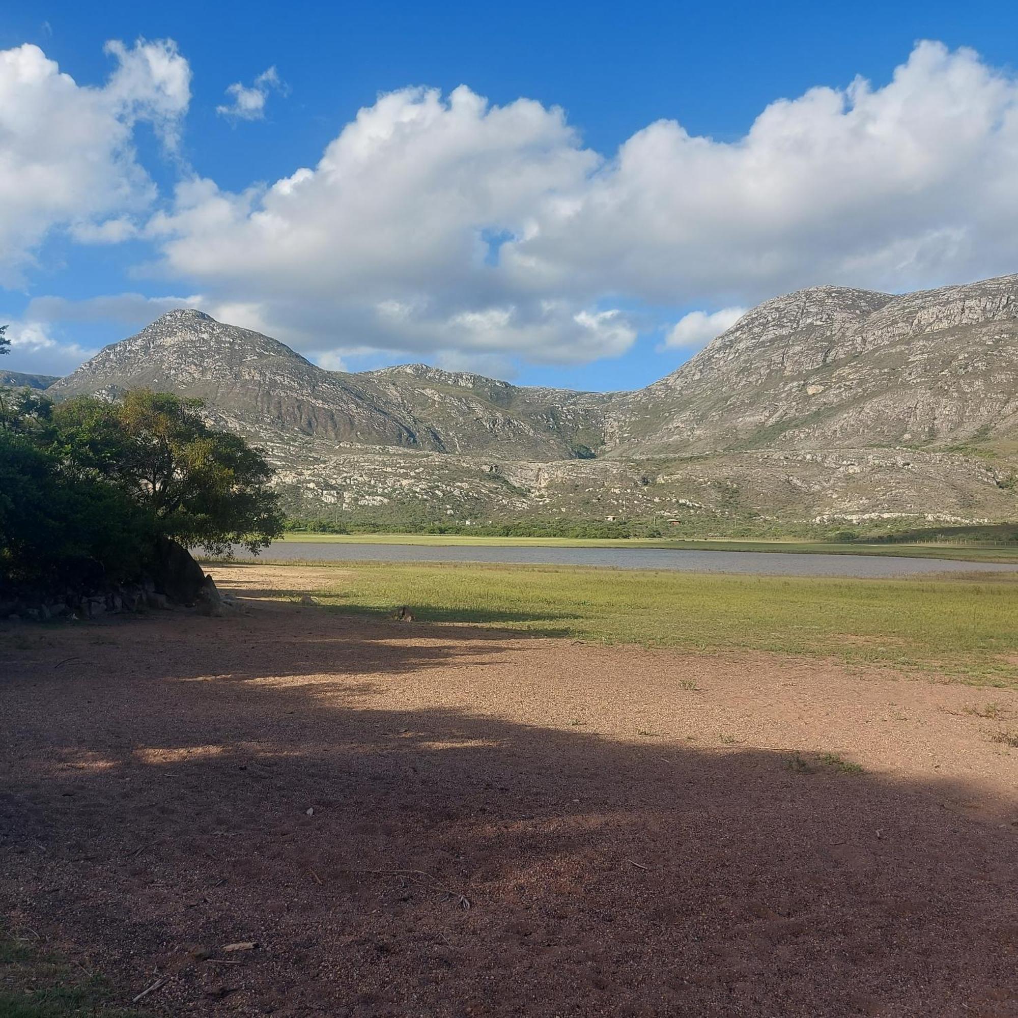 Casas E Apartamentos Da Praia, Lapinha Na Beira Do Lago ซานตานาโดฮิอาโช ภายนอก รูปภาพ